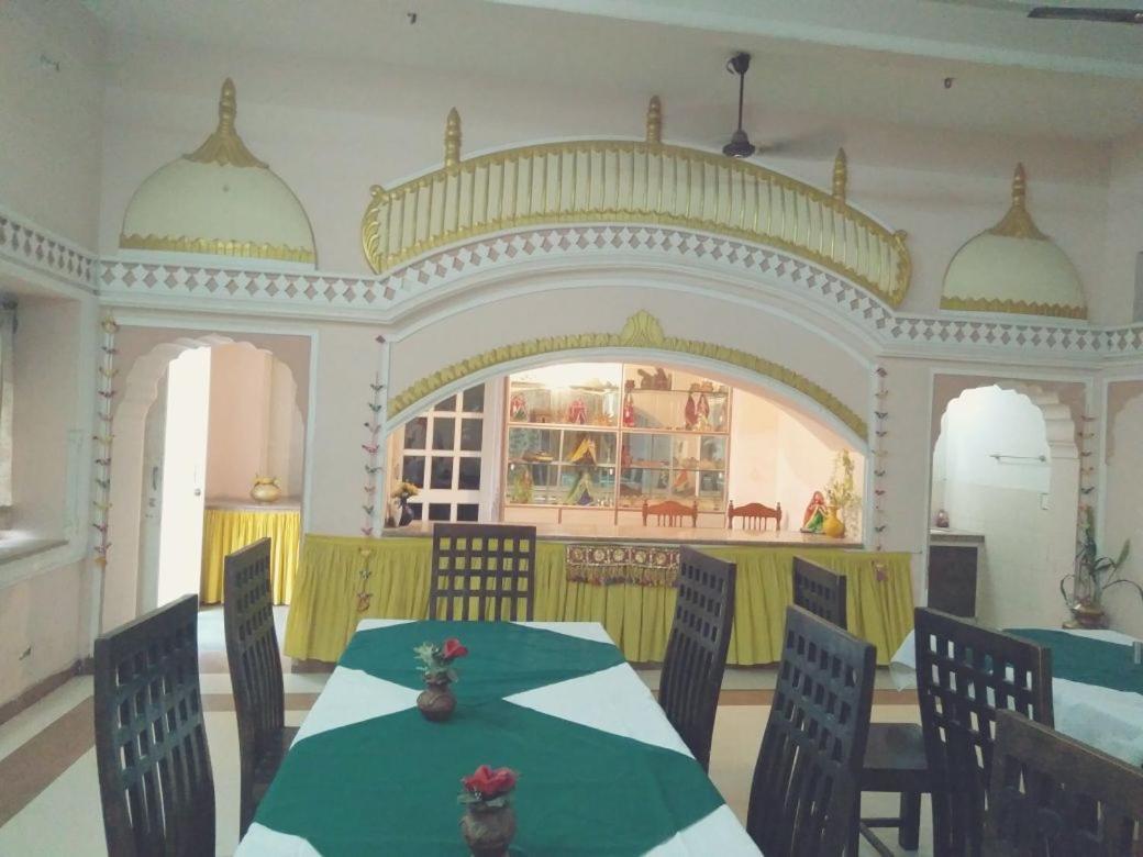 Hotel Jamuna Resort Jhunjhunu Экстерьер фото